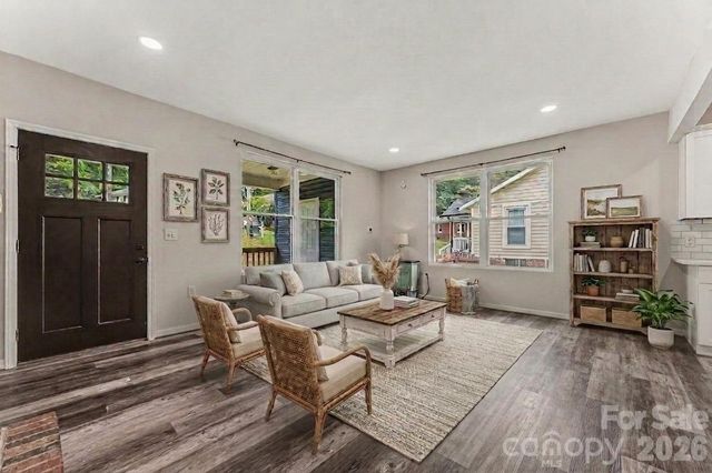905 W 6th Avenue B None, Gastonia, NC 28052