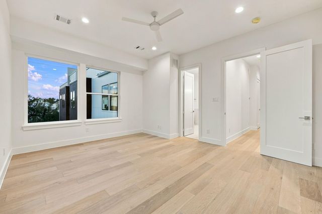 1110 Peden Street A or B, Houston, TX 77006