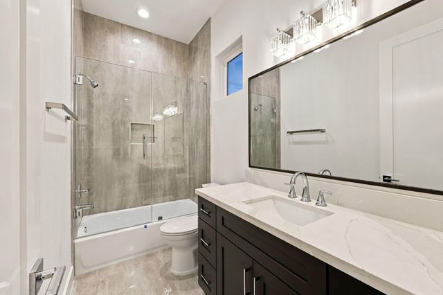 1110 Peden Street A or B, Houston, TX 77006