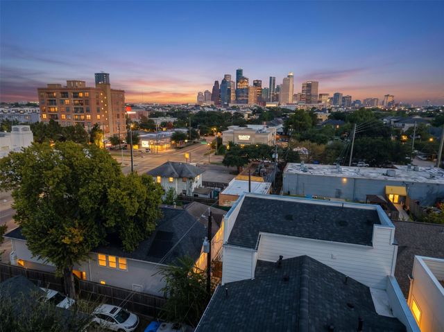 1110 Peden Street A or B, Houston, TX 77006