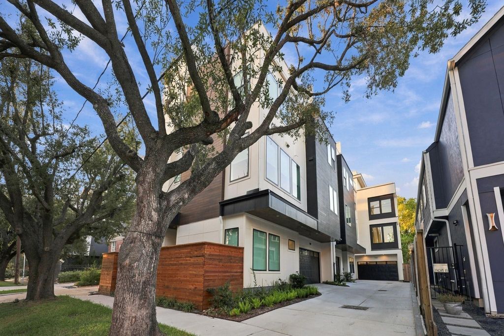 1110 Peden Street A or B, Houston, TX 77006