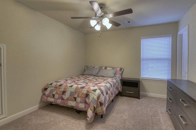 10059 Hyacinth Way, Conroe, TX 77385