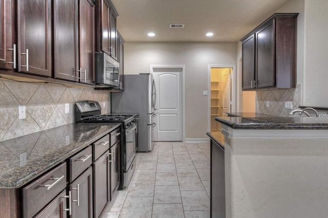 10059 Hyacinth Way, Conroe, TX 77385
