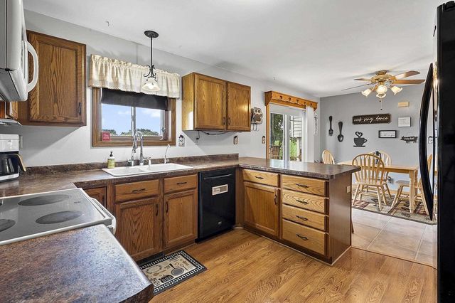 N951 RUPPEL COURT, Dale, WI 54931