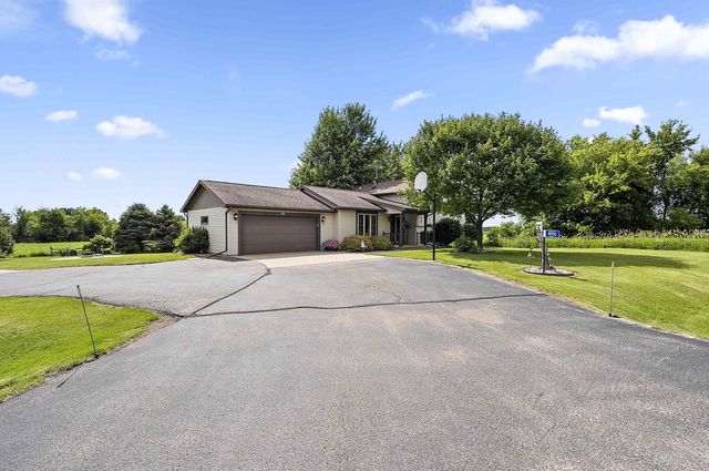 N951 RUPPEL COURT, Dale, WI 54931