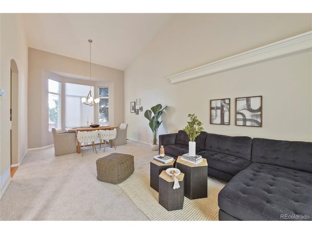 10037 Sylvestor Rd, Highlands Ranch, CO 80129