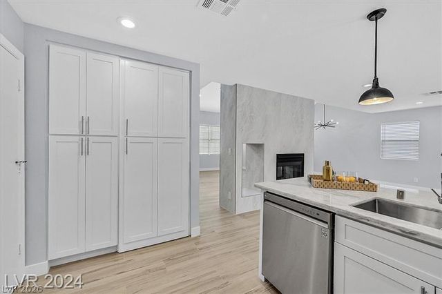 214 Pocahontas Court, Henderson, NV 89074
