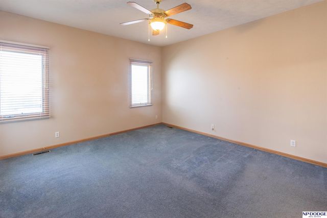 7337 S 53Rd Street Court, Lincoln, NE 68516