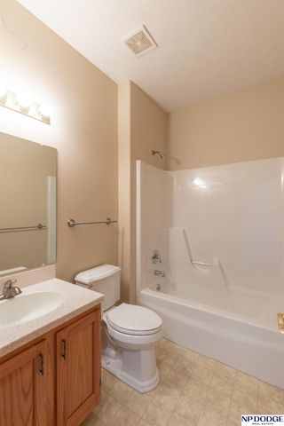 7337 S 53Rd Street Court, Lincoln, NE 68516