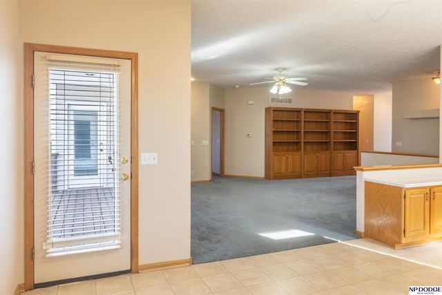 7337 S 53Rd Street Court, Lincoln, NE 68516