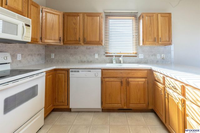 7337 S 53Rd Street Court, Lincoln, NE 68516