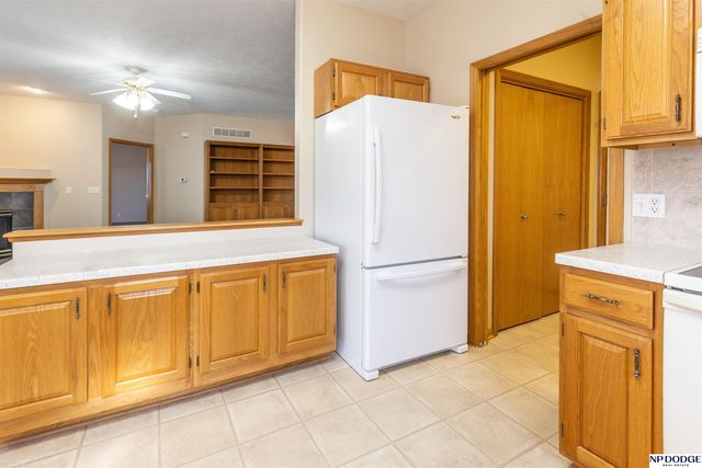 7337 S 53Rd Street Court, Lincoln, NE 68516