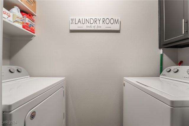 950 Seven Hills Drive 2813, Henderson, NV 89052