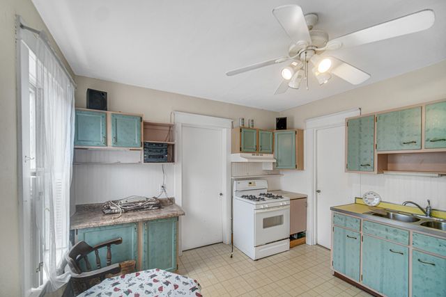 4941 Northcote Avenue, East Chicago, IN 46312