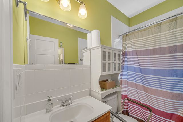 4941 Northcote Avenue, East Chicago, IN 46312
