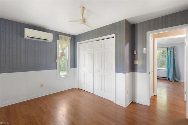 6931 Knoll Bay LN, Gloucester, VA 23061