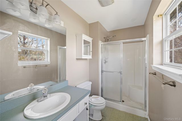 42 Autumn Drive, Poughkeepsie, NY 12603