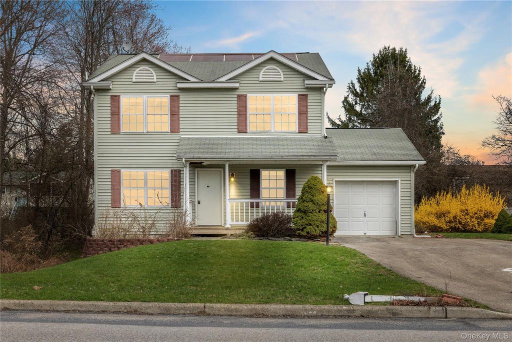 42 Autumn Drive, Poughkeepsie, NY 12603