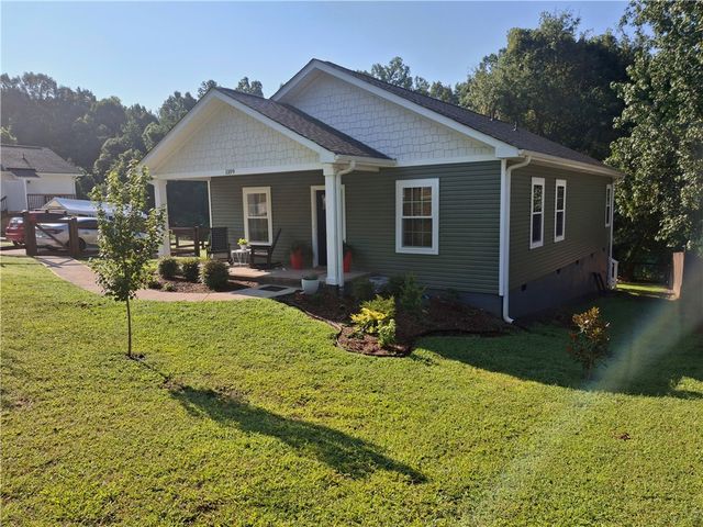 1109 Gordon Street, Greenville, SC 29611