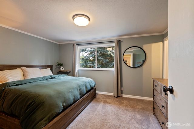 12906 87th Ave NE, Kirkland, WA 98034