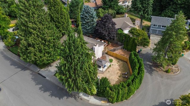 12906 87th Ave NE, Kirkland, WA 98034