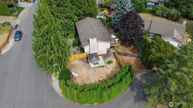 12906 87th Ave NE, Kirkland, WA 98034