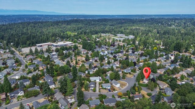 12906 87th Ave NE, Kirkland, WA 98034