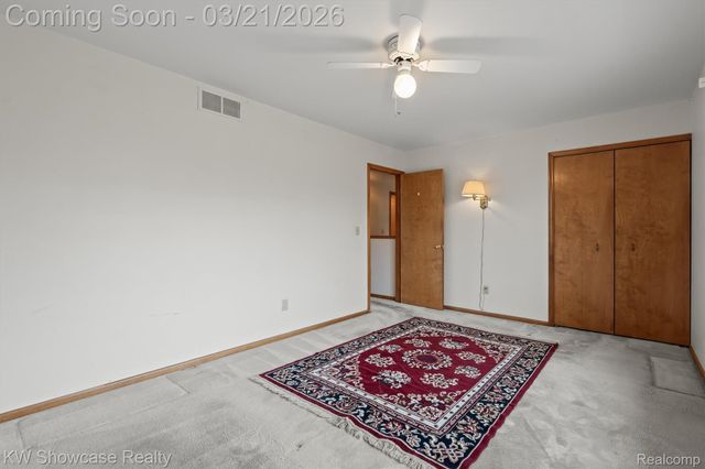 1941 Four Oaks, Commerce Charter Township, MI 48382