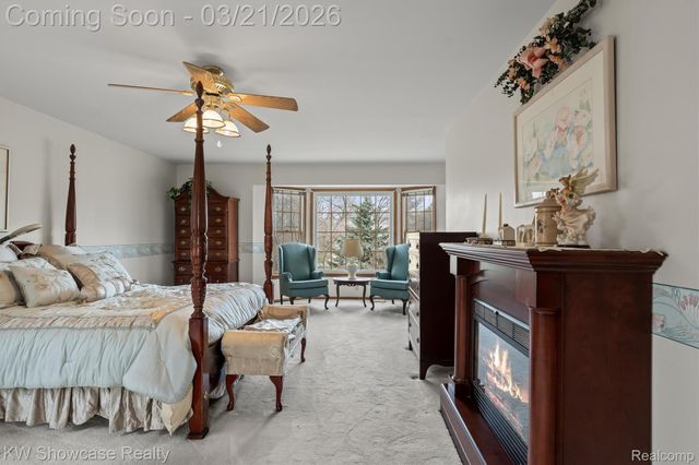 1941 Four Oaks, Commerce Charter Township, MI 48382