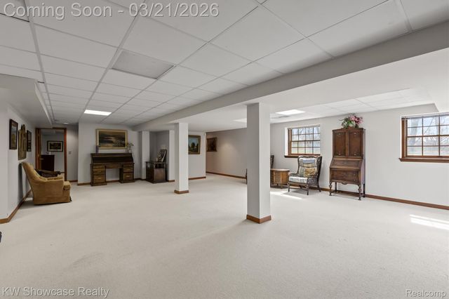 1941 Four Oaks, Commerce Charter Township, MI 48382