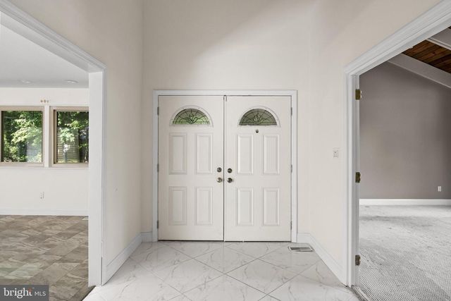 536 HEARTWOOD DR, Cherry Hill, NJ 08003