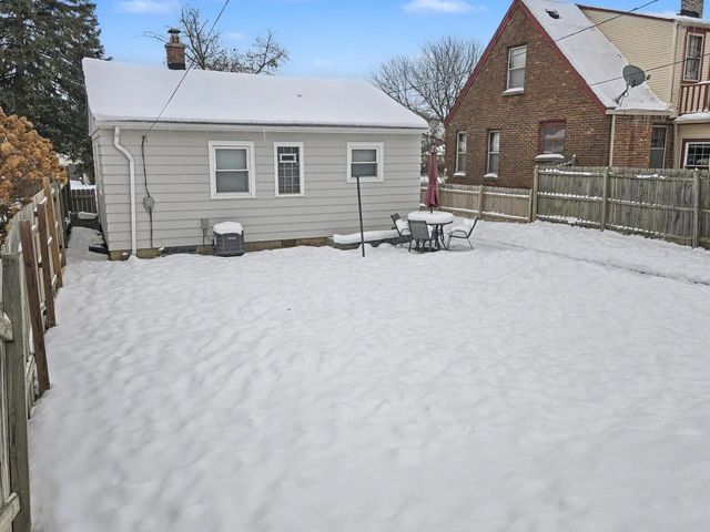 3019 S 50th STREET, Milwaukee, WI 53219