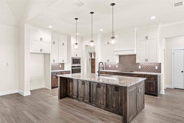 9312 Bluestem Lane, Dish, TX 76247