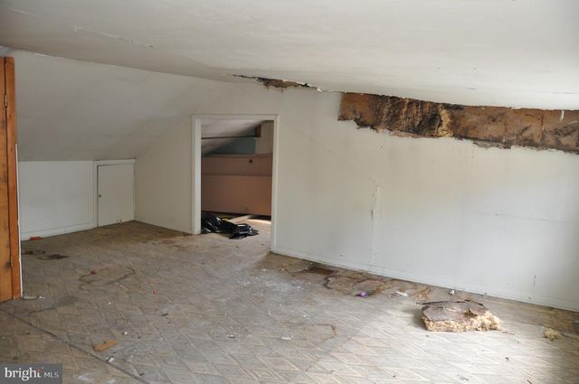 97 N READ AVE, Runnemede, NJ 08078