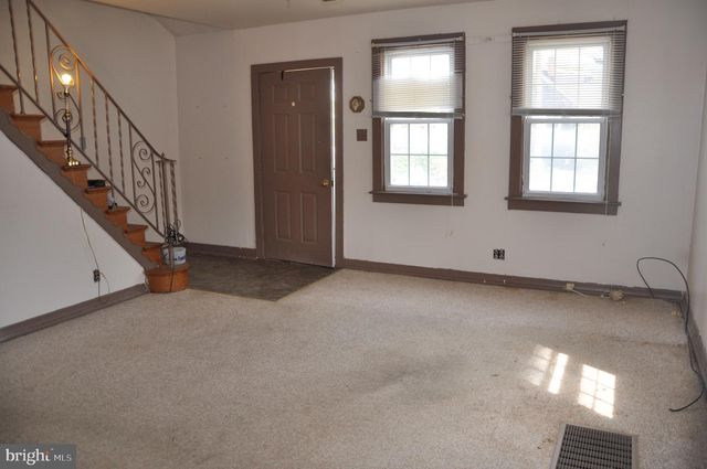 97 N READ AVE, Runnemede, NJ 08078