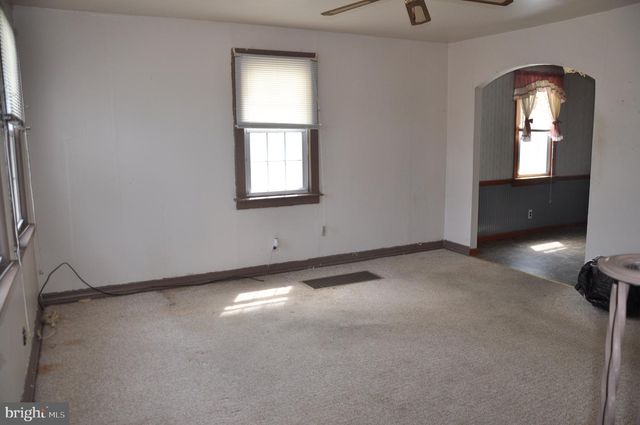 97 N READ AVE, Runnemede, NJ 08078