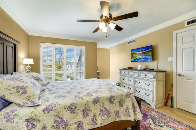 118 World Of Tennis SQ, Lakeway, TX 78738