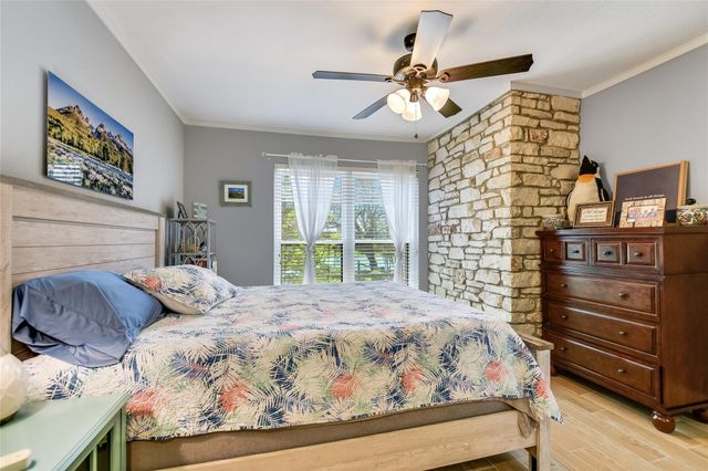 118 World Of Tennis SQ, Lakeway, TX 78738