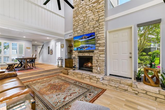 118 World Of Tennis SQ, Lakeway, TX 78738