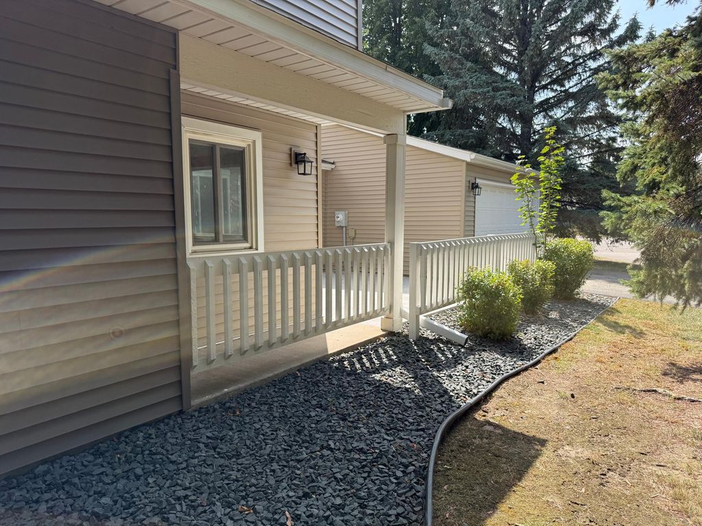 2527 Wimbledon Place, Woodbury, MN 55125 — photo 2