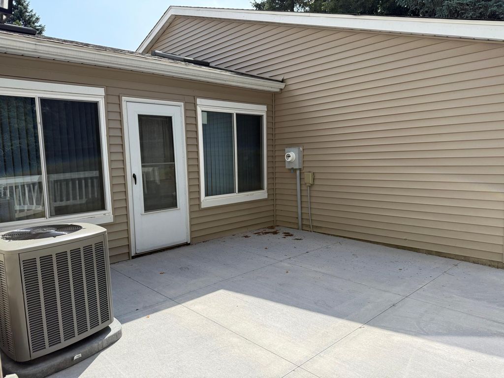 2527 Wimbledon Place, Woodbury, MN 55125 — photo 3