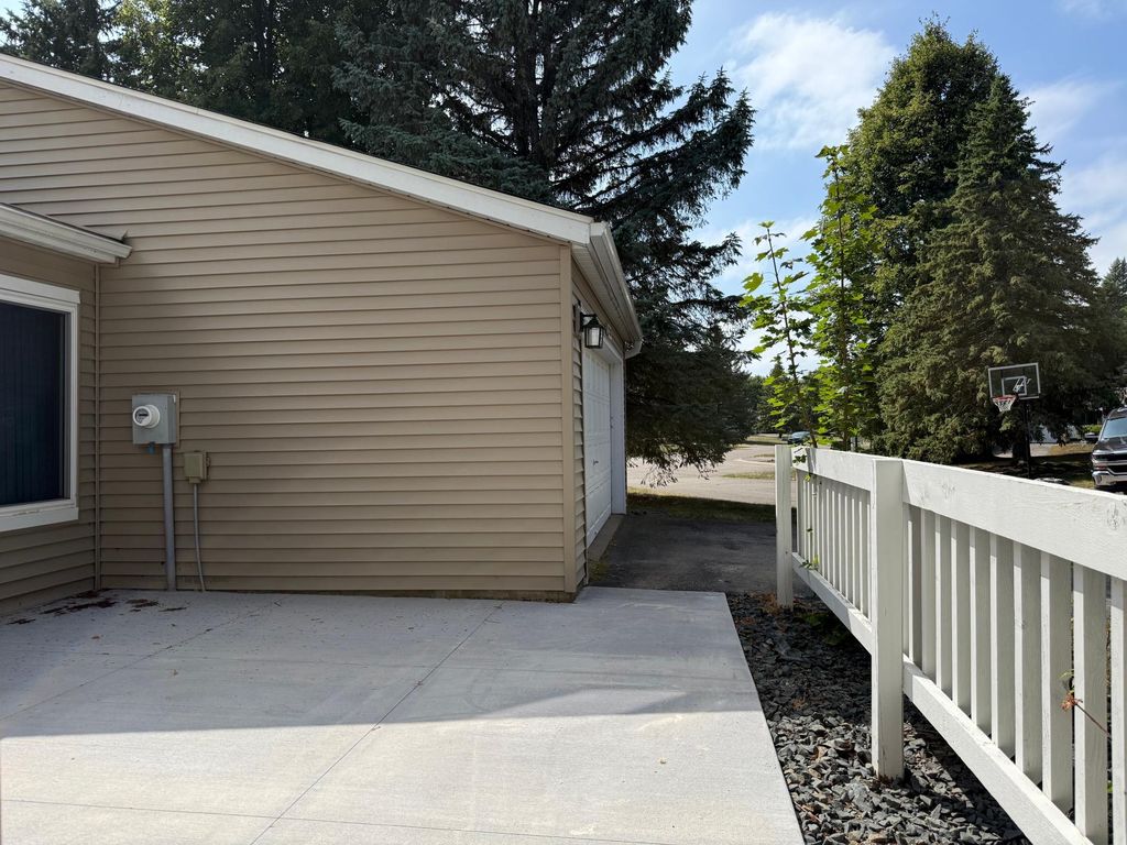 2527 Wimbledon Place, Woodbury, MN 55125 — photo 4