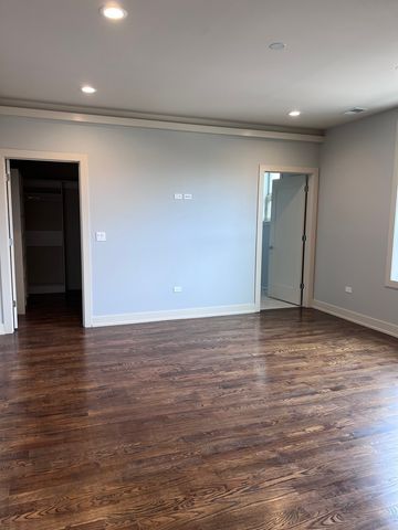 1208 E 64th Street 2E, Chicago, IL 60637