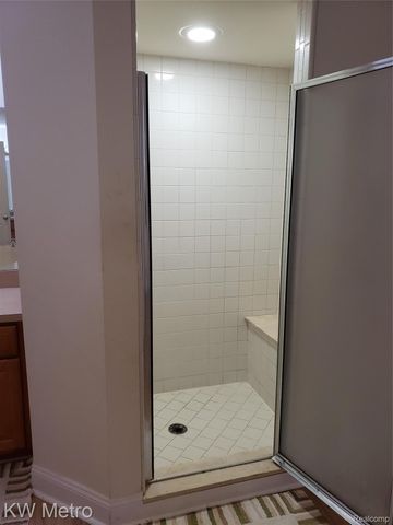 1227 LETICA Drive, Rochester, MI 48307