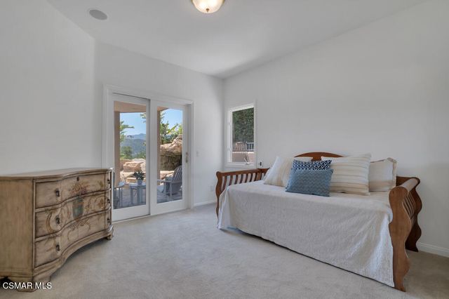 506 Cricketfield Court, Lake Sherwood, CA 91361