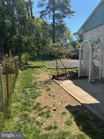 251 FITZWATERTOWN RD, Willow Grove, PA 19090