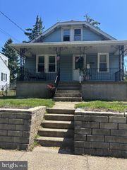 251 FITZWATERTOWN RD, Willow Grove, PA 19090