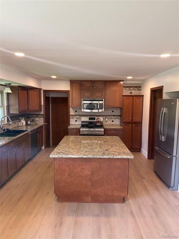 11779 Dunn Road, St. Clair, MI 48041