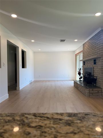 11779 Dunn Road, St. Clair, MI 48041