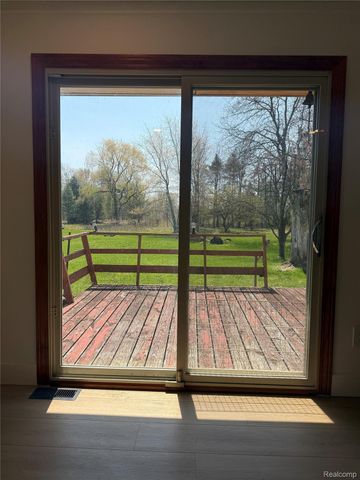 11779 Dunn Road, St. Clair, MI 48041